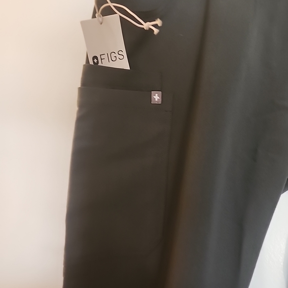 FIGS SCRUB PANTS - Picture 8 of 11